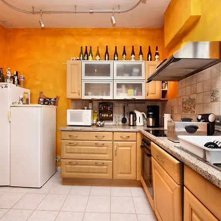 With Spa, Luxembourg 에레제